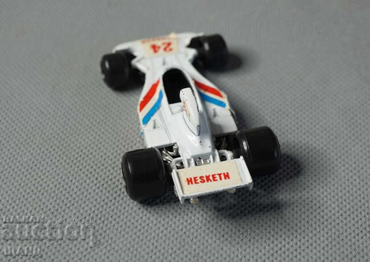 Аукцион POLISTIL ITALY HESKETH 308 Метална играчка модел кола F1 Аукцион POLISTIL ITALY HESKETH 308 Метална играчка модел кола F1