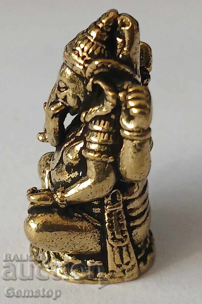 Licitație PREȚ REDUS! Figurina stilizată din bronz Ganesh de 19g de la 1 RON!