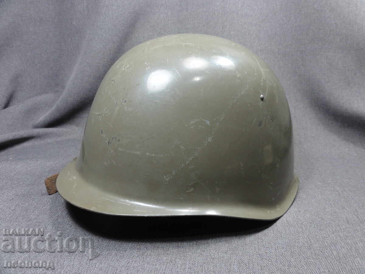 OLD STEEL MILITARY HELMET VZ.53 (M53) CZECHOSLOVAKIA - 6 OLD STEEL MILITARY HELMET VZ.53 (M53) CZECHOSLOVAKIA - 6