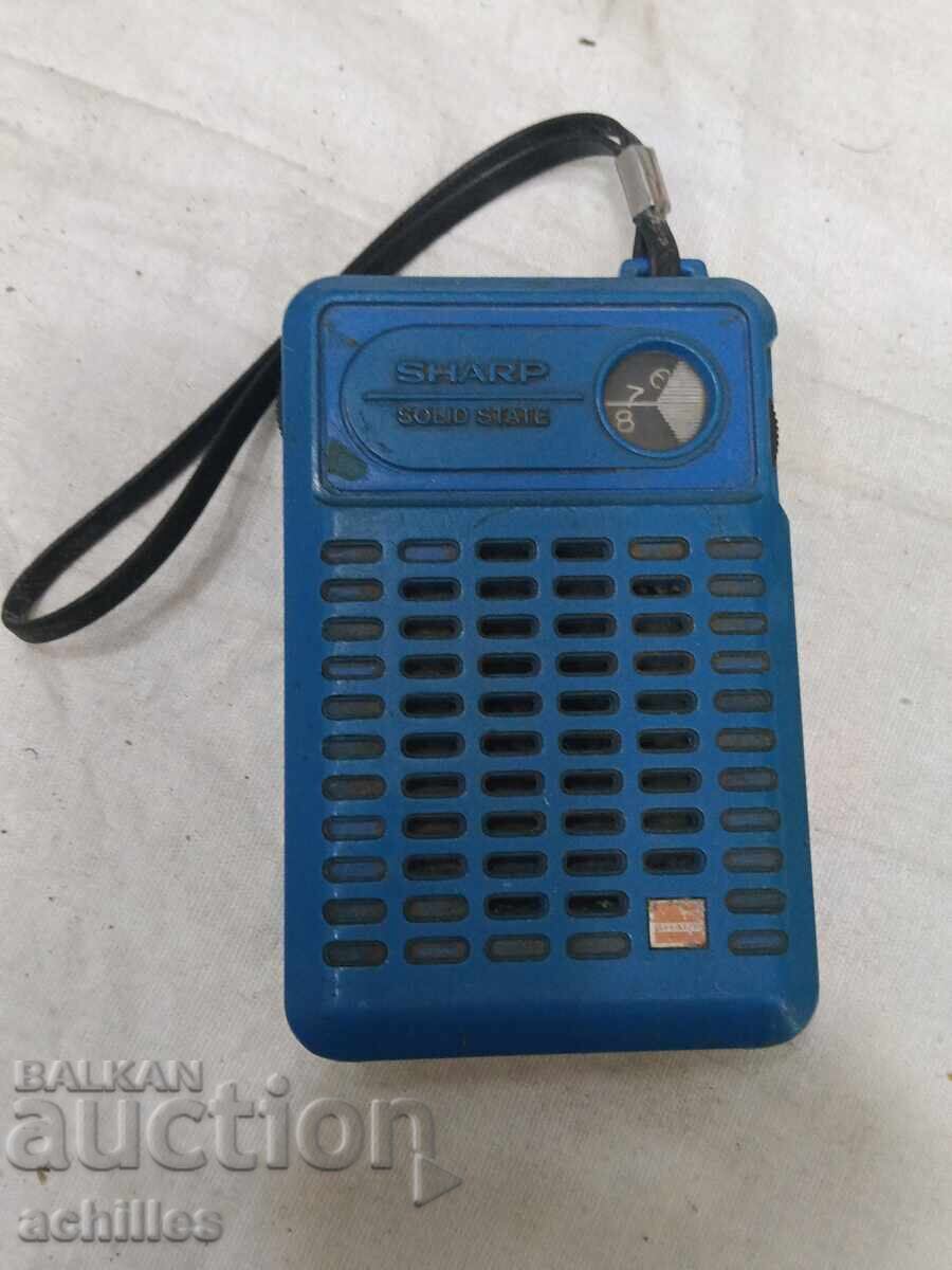 Tranzistor vechi Sharp cu preț € 8.00 | 15.65 BGN