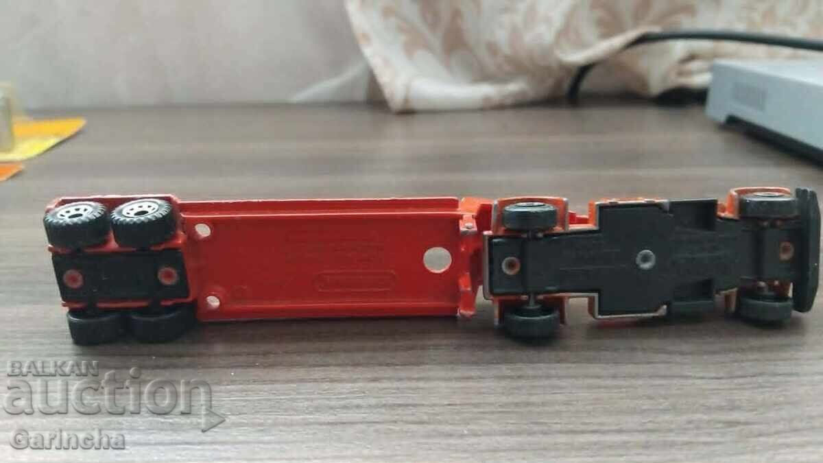 Παράδοση Σπιρτόκουτο Αγγλία 1/64 Παράδοση Σπιρτόκουτο Αγγλία 1/64