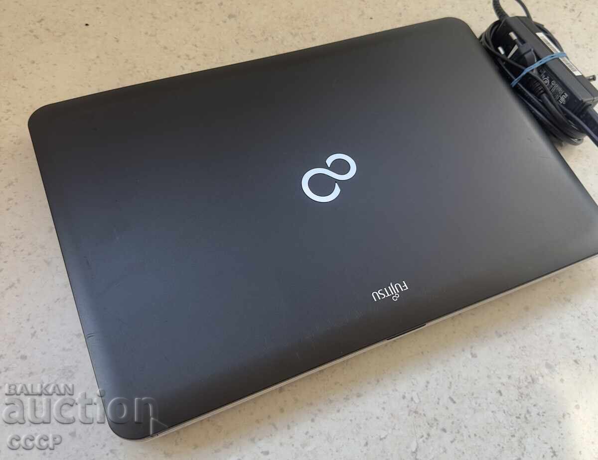 Excelent! Laptop Fujitsu de 15 inchi Excelent! Laptop Fujitsu de 15 inchi