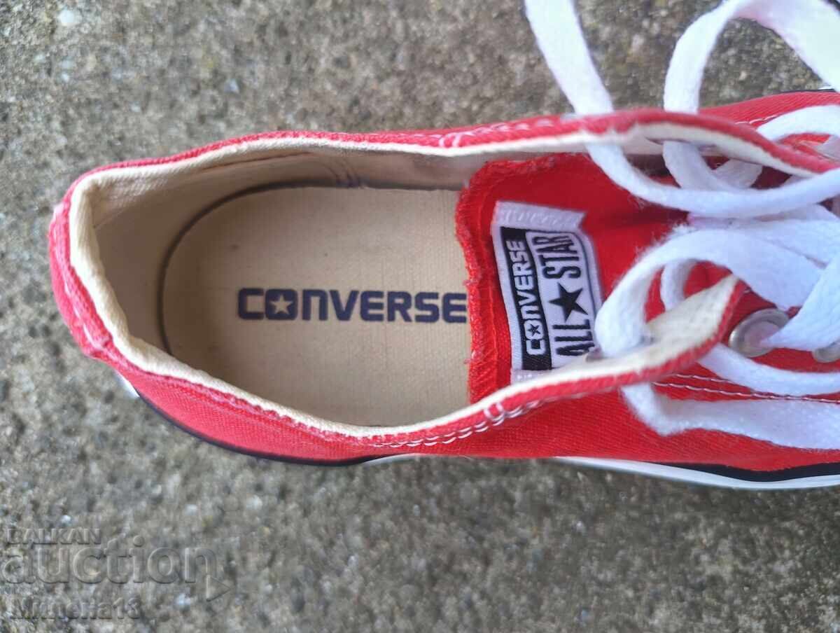 Auction  Original red Converse Chuck Taylor All Star sneakers