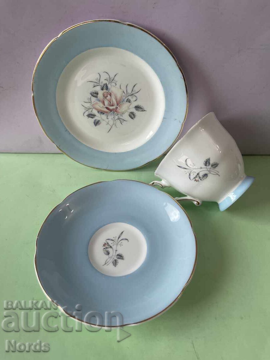 Royal Grafton όμορφο σετ πορσελάνης με τιμή € 6.00 | 11.74 BGN Royal Grafton όμορφο σετ πορσελάνης με τιμή € 6.00 | 11.74 BGN