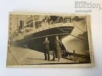 Ταχυδρομική κάρτα στρατιωτικού μπροστά από το πλοίο Μπουργκάζ