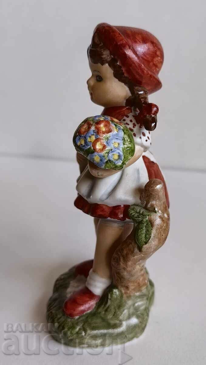 Delivery of .PORCELAIN FIGURE THE RED RIDING RIDING STATUETTE MARKED
