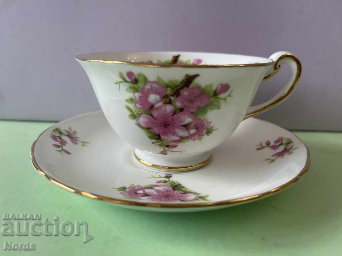 Set vintage englezesc dublu cu preț € 3.50 | 6.85 BGN Set vintage englezesc dublu cu preț € 3.50 | 6.85 BGN