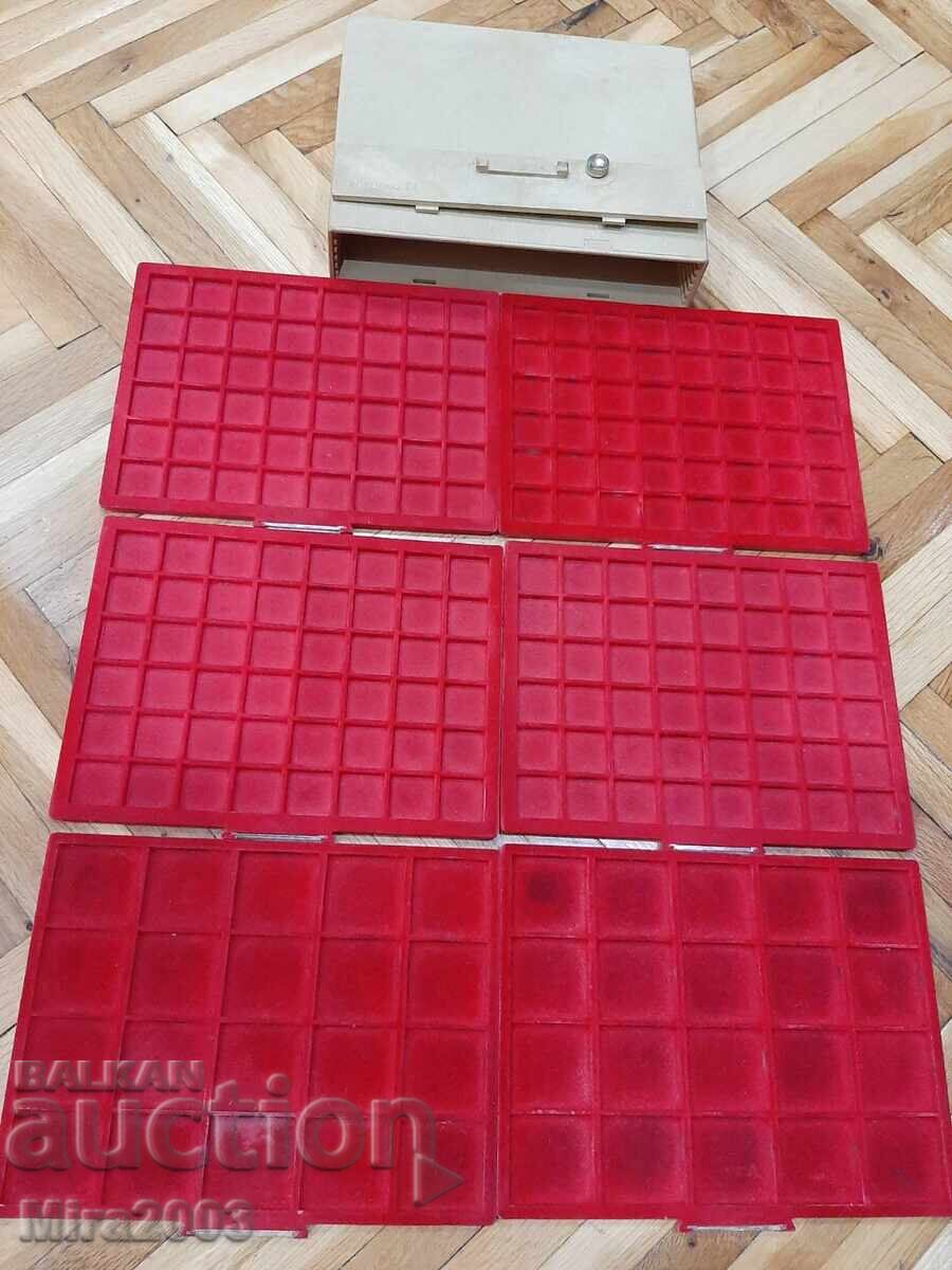 Cutie pentru monede BZC 0.01 - 7 Cutie pentru monede BZC 0.01 - 7