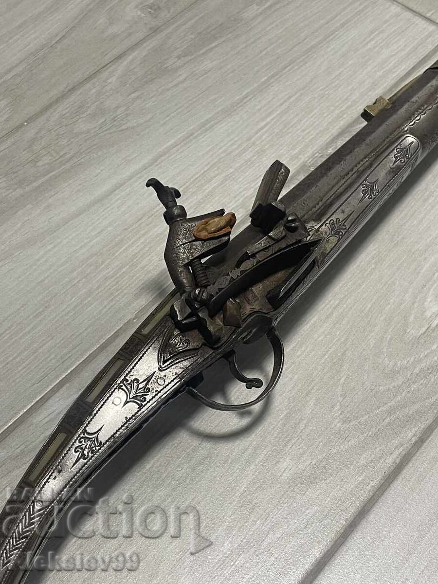 Auction  Flintlock Arnaut musket