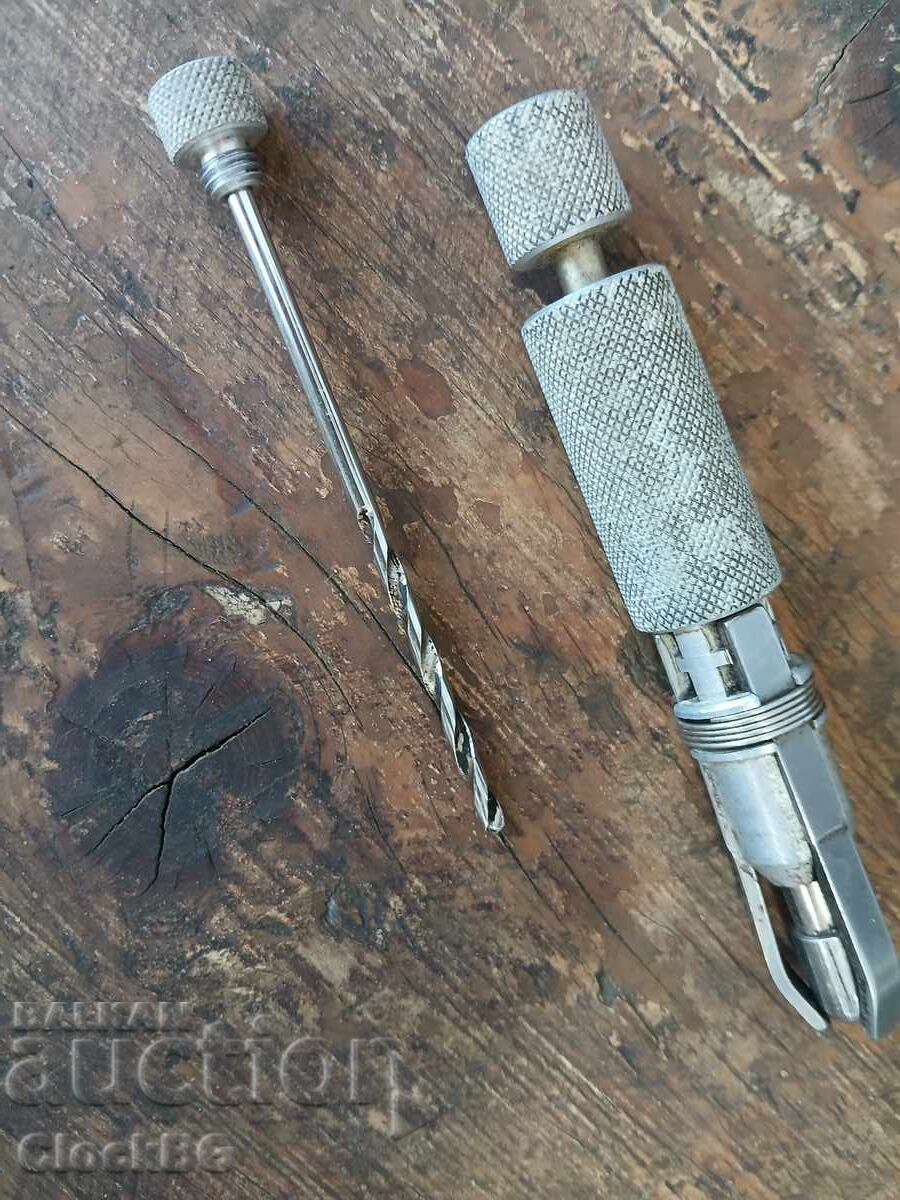 Curățător de pipă vechi Curățător de pipă vechi