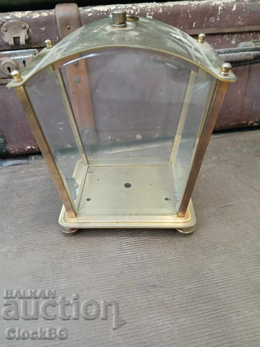 Glass and brass case of a 400-day (anniversary) clock Glass and brass case of a 400-day (anniversary) clock