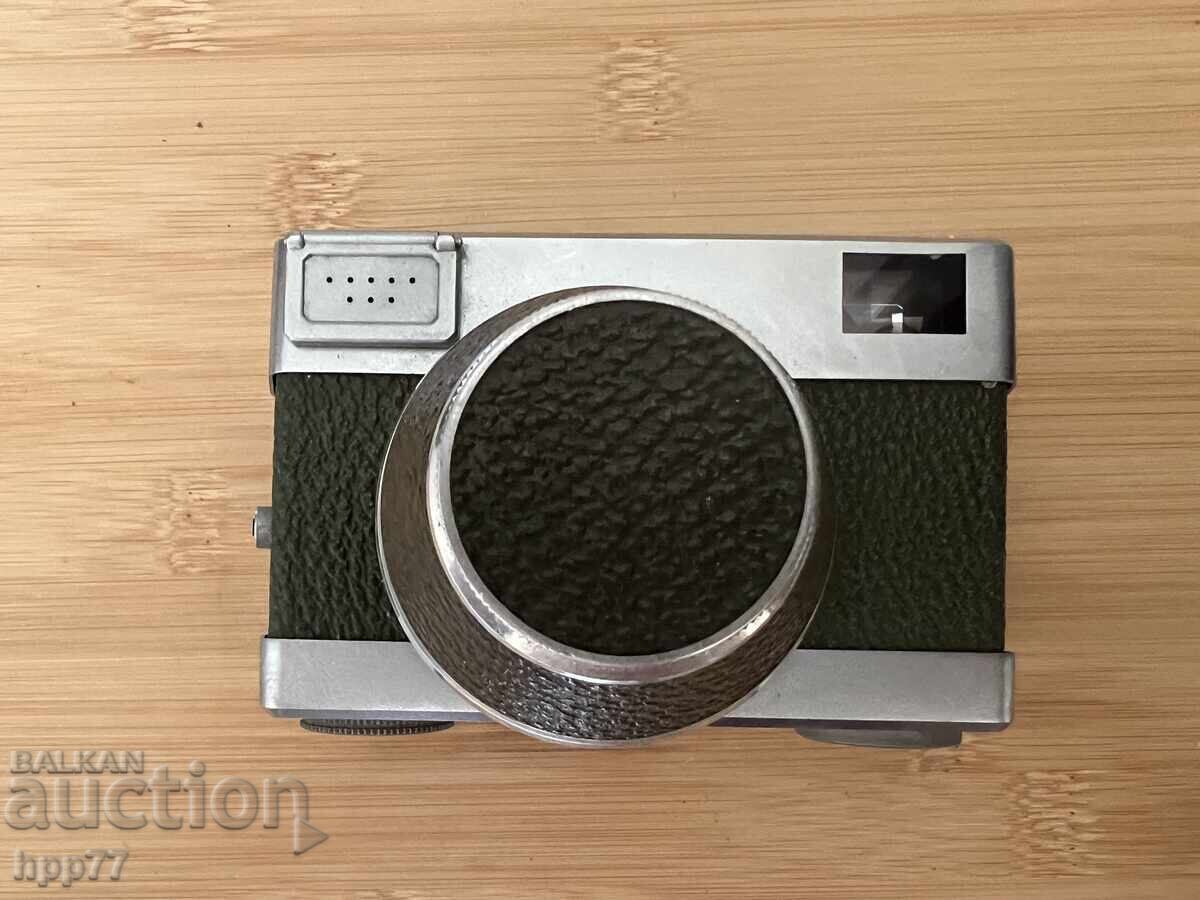 Стар фотоапарат  7 с цена € 4.64 | 9.08 лв.