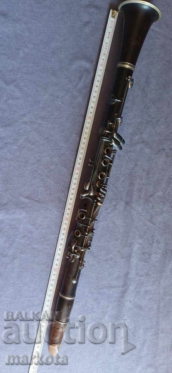 Licitație Clarinet german - „Gebrüder Mönnig” Licitație Clarinet german - „Gebrüder Mönnig”