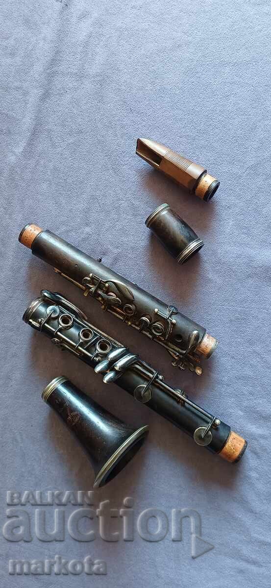 Livrarea Clarinet german - „Gebrüder Mönnig” Livrarea Clarinet german - „Gebrüder Mönnig”