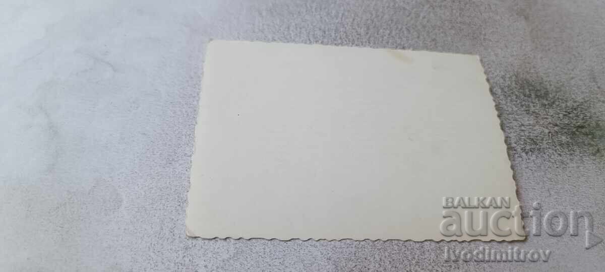 Fotografie Doi băieți în râu cu preț € 0.84 | 1.64 BGN