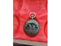Quartz pocket watch