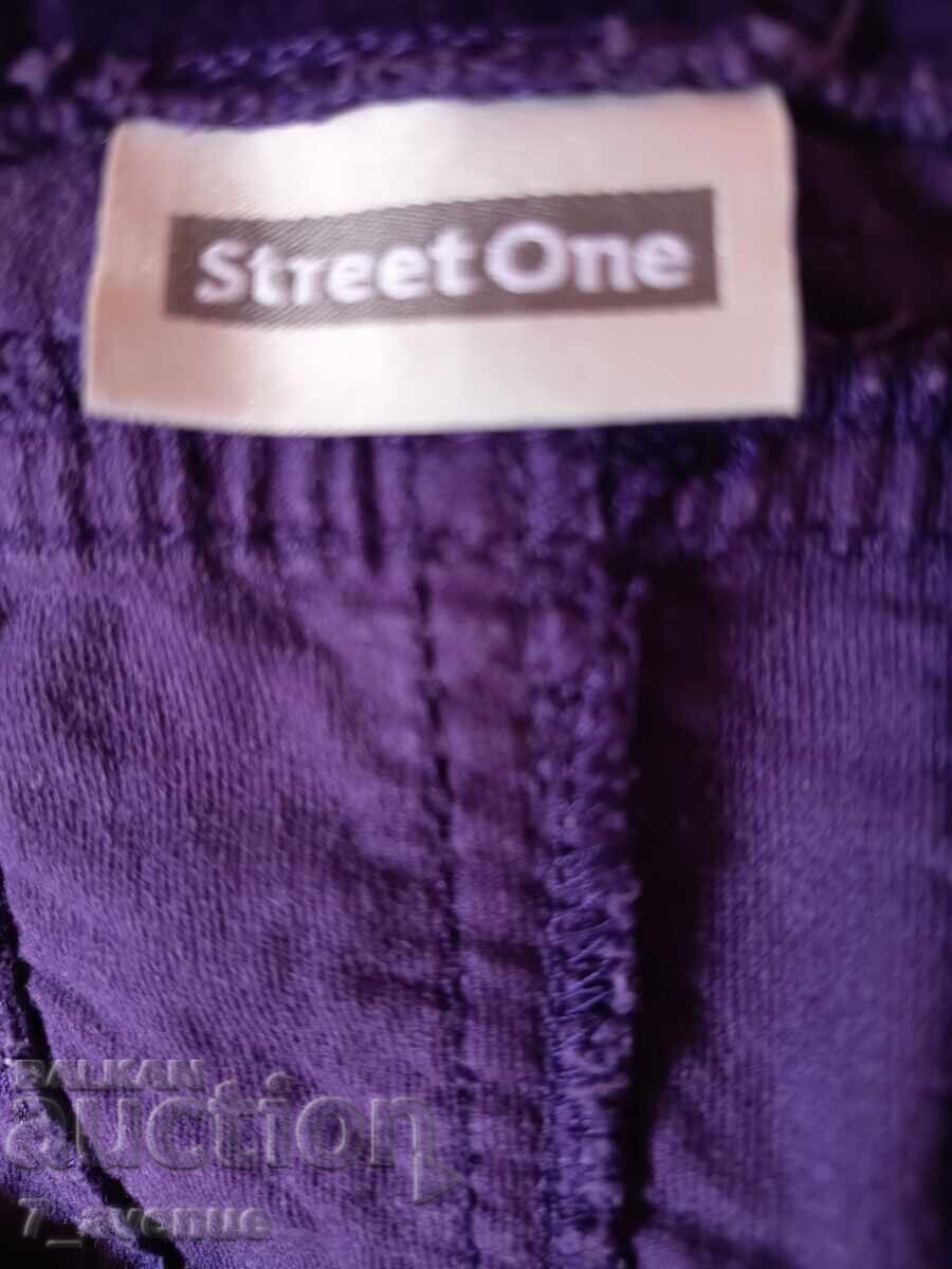 Auction Purple velvet BUSTIER - beautiful, comfortable, elegant Auction Purple velvet BUSTIER - beautiful, comfortable, elegant