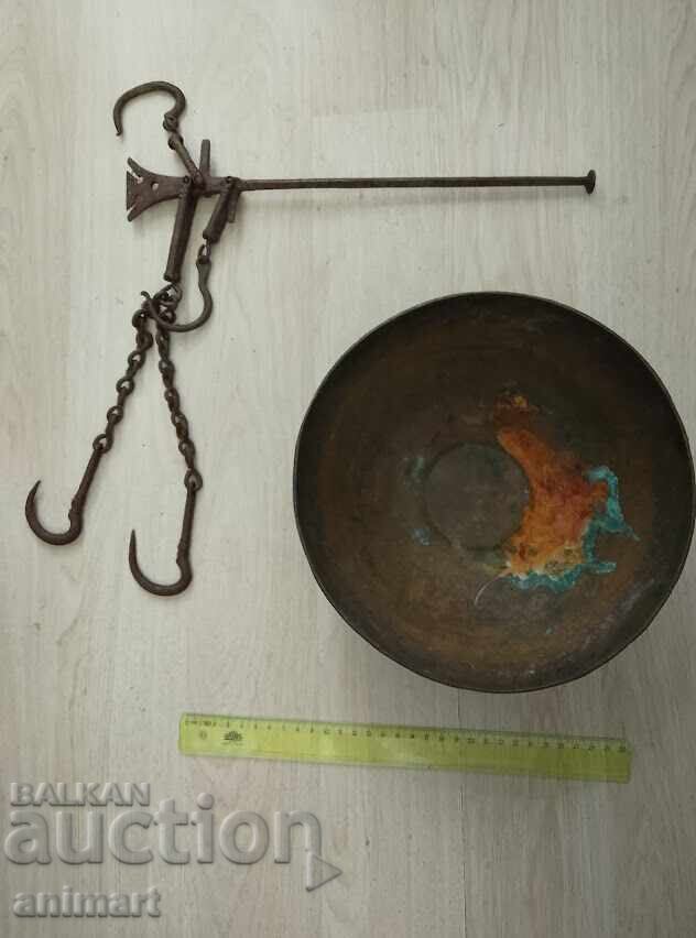Παλιά ζυγαριά από τις αρχές του αιώνα