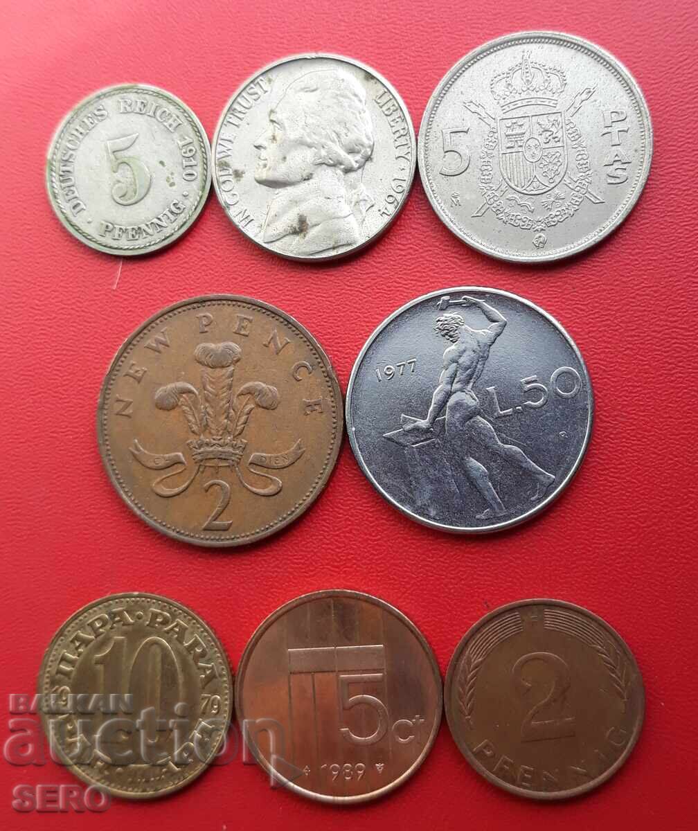 Mixed lot of 8 coins