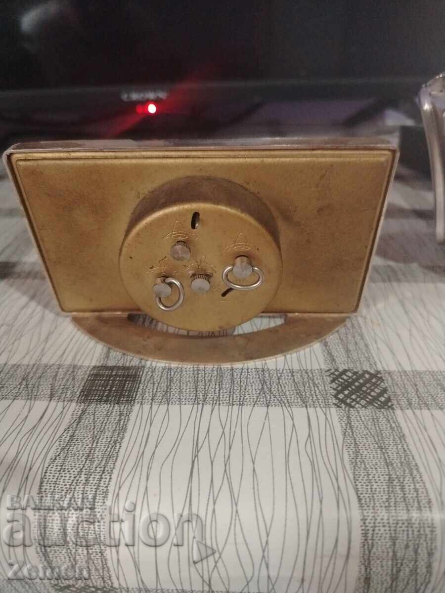 Clock with price € 5.00 | 9.78 BGN