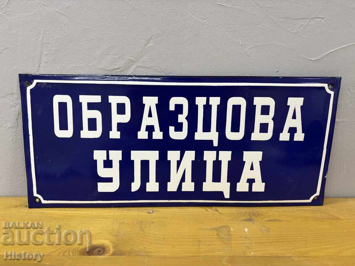 Placa emailata