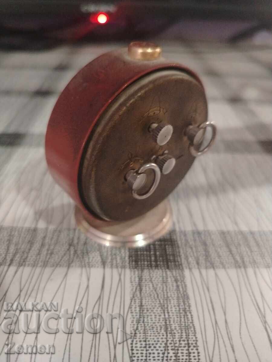 Clock with price € 5.00 | 9.78 BGN
