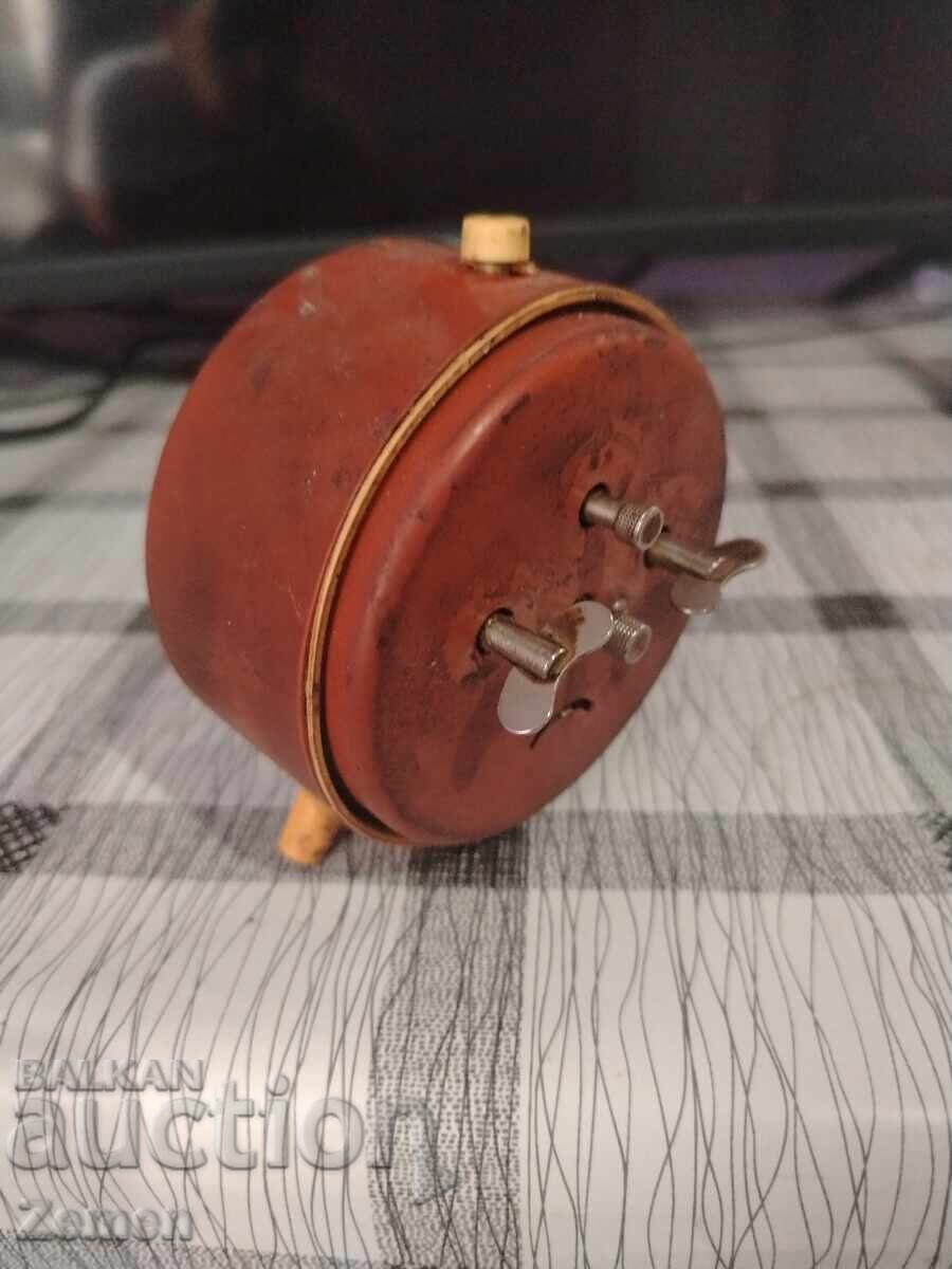 Clock with price € 5.00 | 9.78 BGN