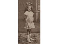 CHILD GIRL CHILD PHOTOGRAPHY