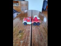 Vechi camion MIR