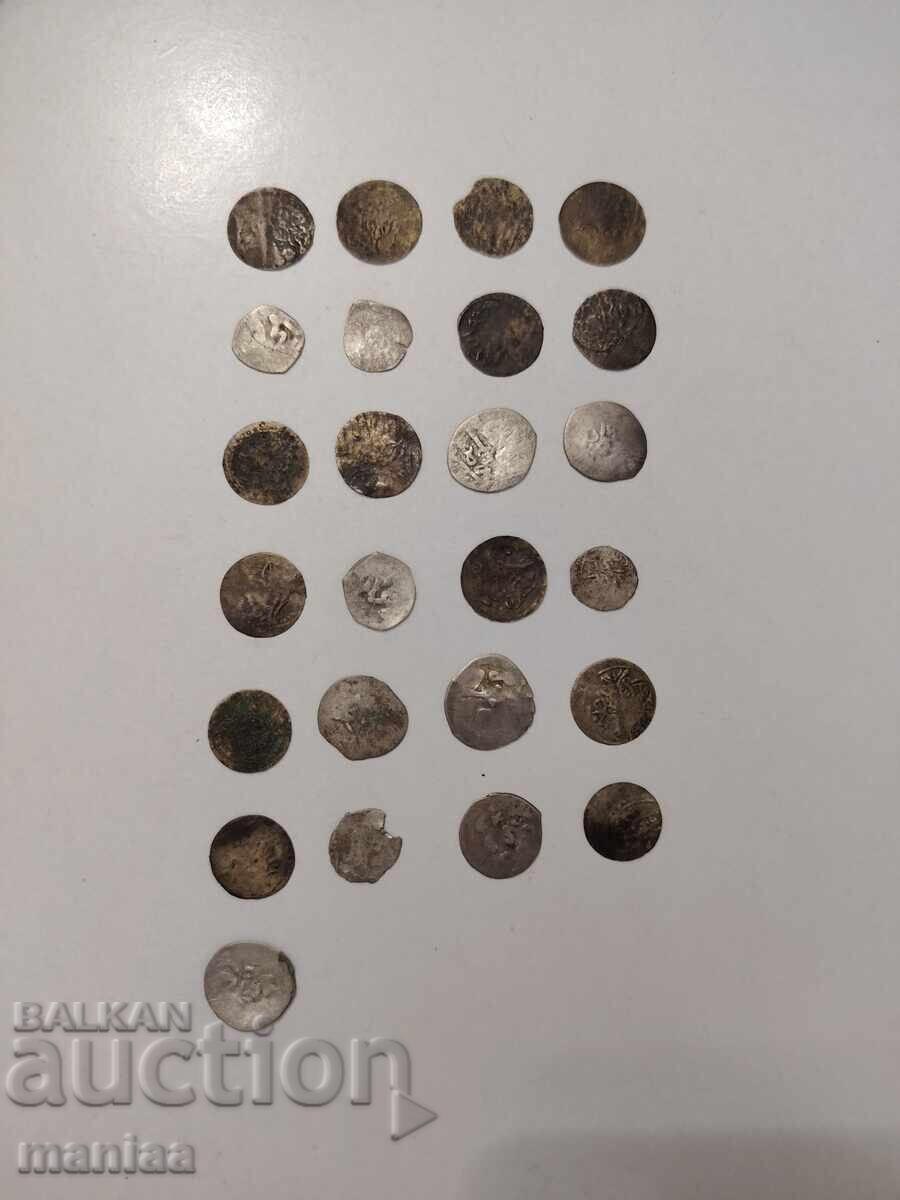 Παρτίδα 25 τεμάχια αδιάτρητα ασημένια ακτσέ, ακτσέδες με τιμή € 110.00 | 215.14 BGN