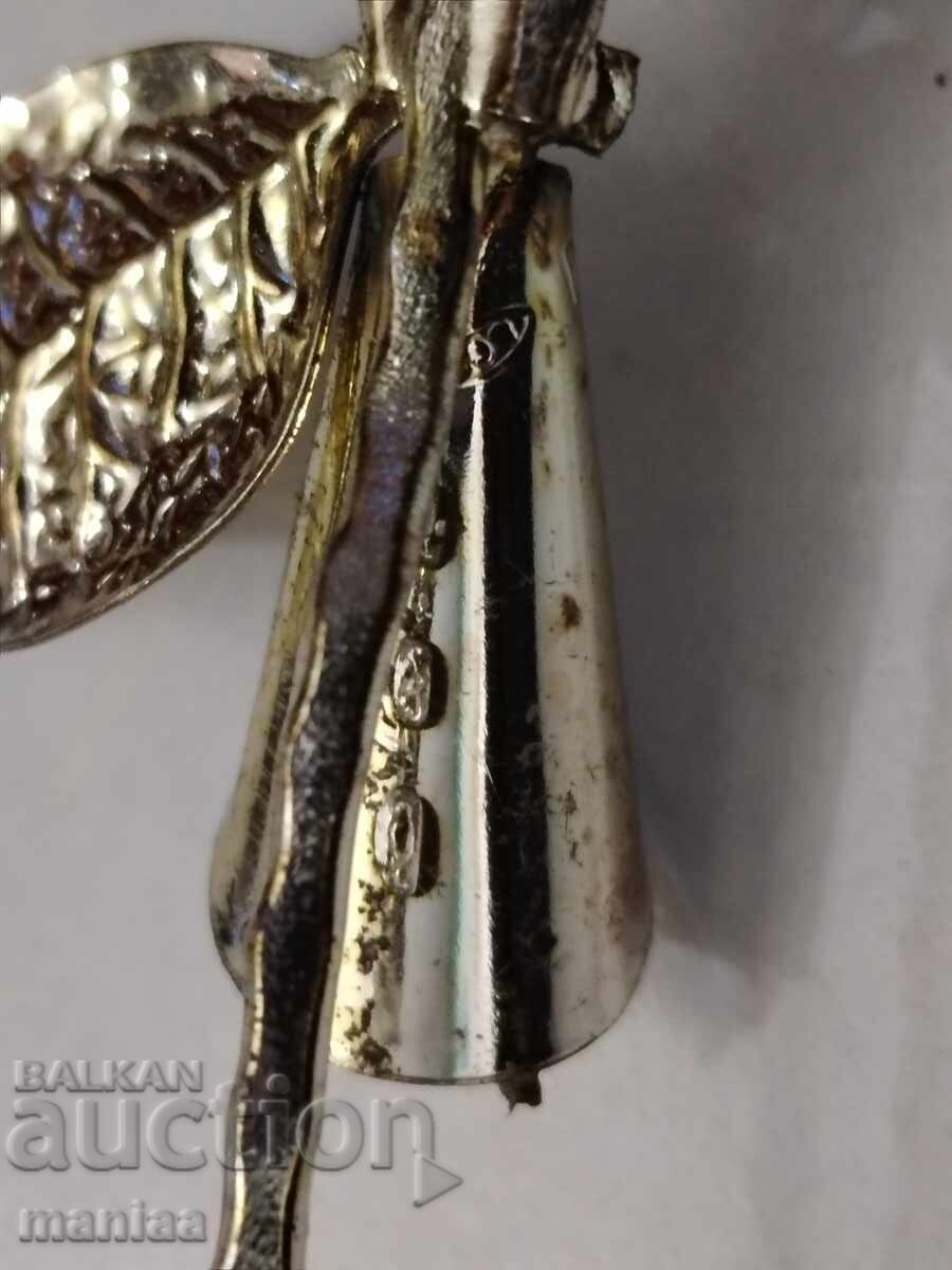 Δημοπρασία Ασημένιο λουλούδι με σφραγίδα