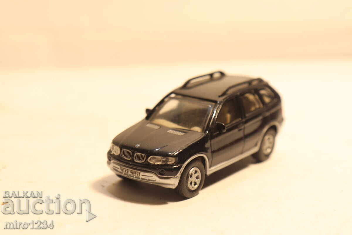 Auction 1/72 BMW X5 MODEL CAR Auction 1/72 BMW X5 MODEL CAR