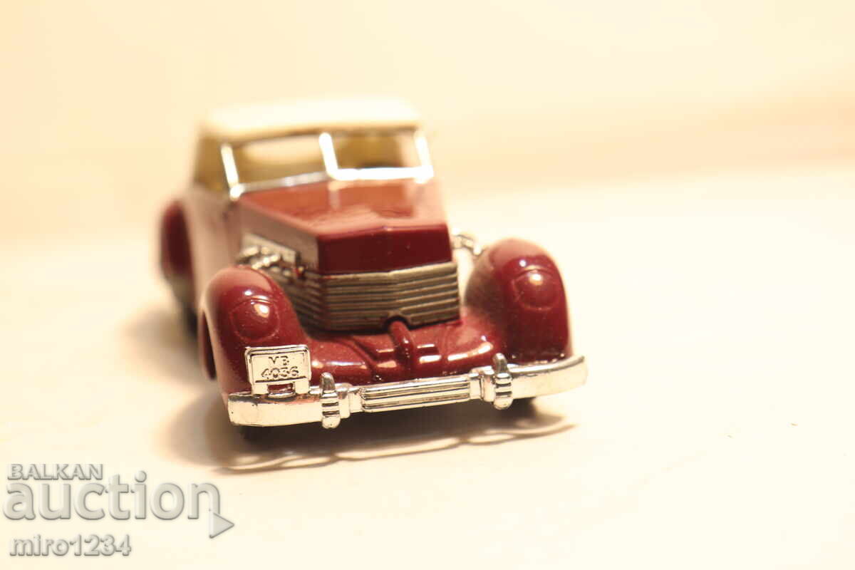 Delivery of 1/43 MATCHBOX TOY CAR RETRO MODEL