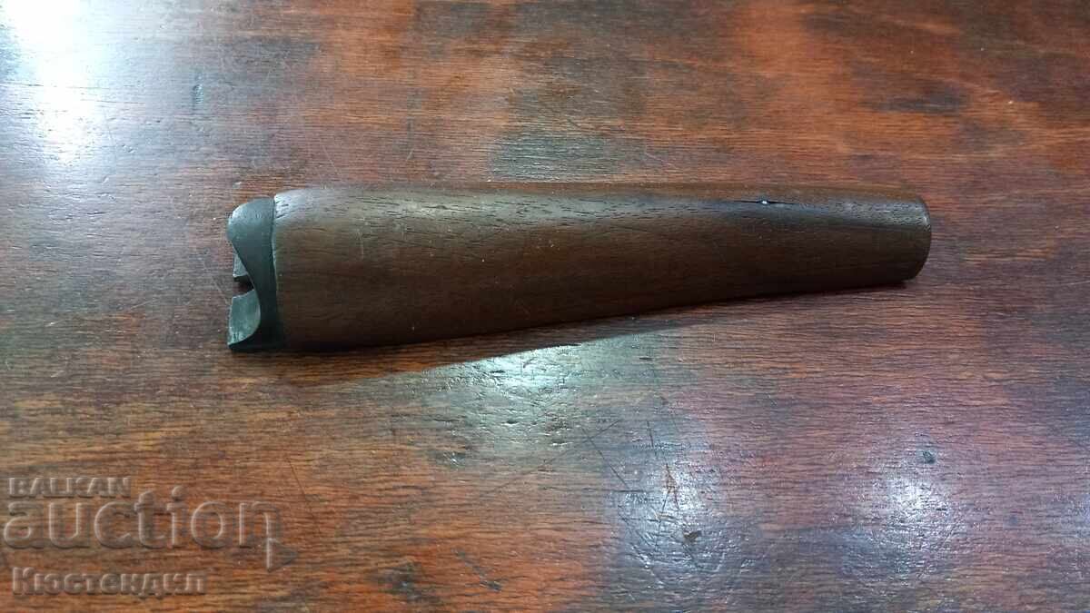Forend of a hunting shotgun with price € 10.00 | 19.56 BGN