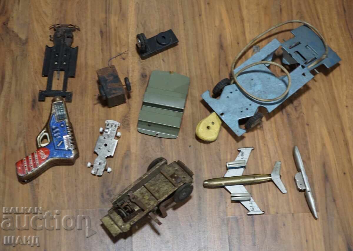 Jucării vechi din metal pentru piese pistol spațial mașini avioane - 6