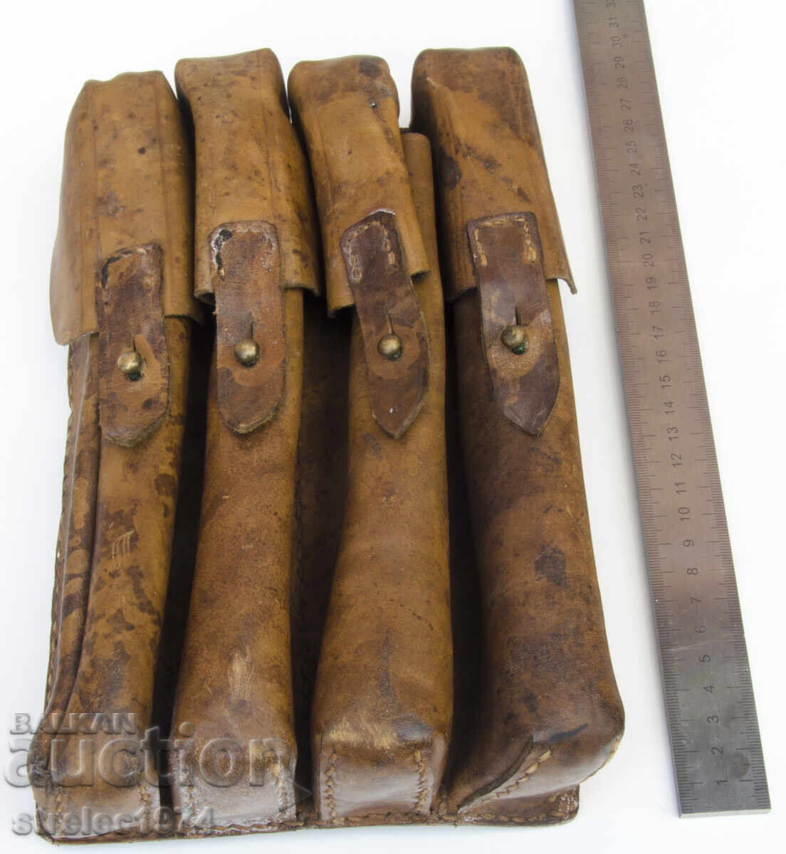 Selling leather pouch (magazine pouch) with price € 60.00 | 117.35 BGN Selling leather pouch (magazine pouch) with price € 60.00 | 117.35 BGN