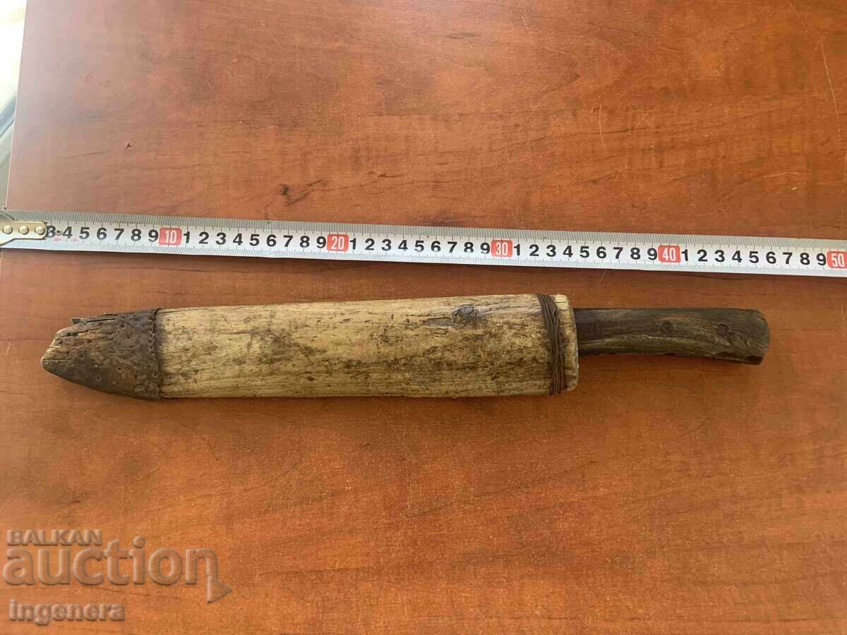 Licitație CUȚIT VECHI MARCAT DIN OS CU TEACĂ, LAMĂ DE 100 DE ANI Licitație CUȚIT VECHI MARCAT DIN OS CU TEACĂ, LAMĂ DE 100 DE ANI