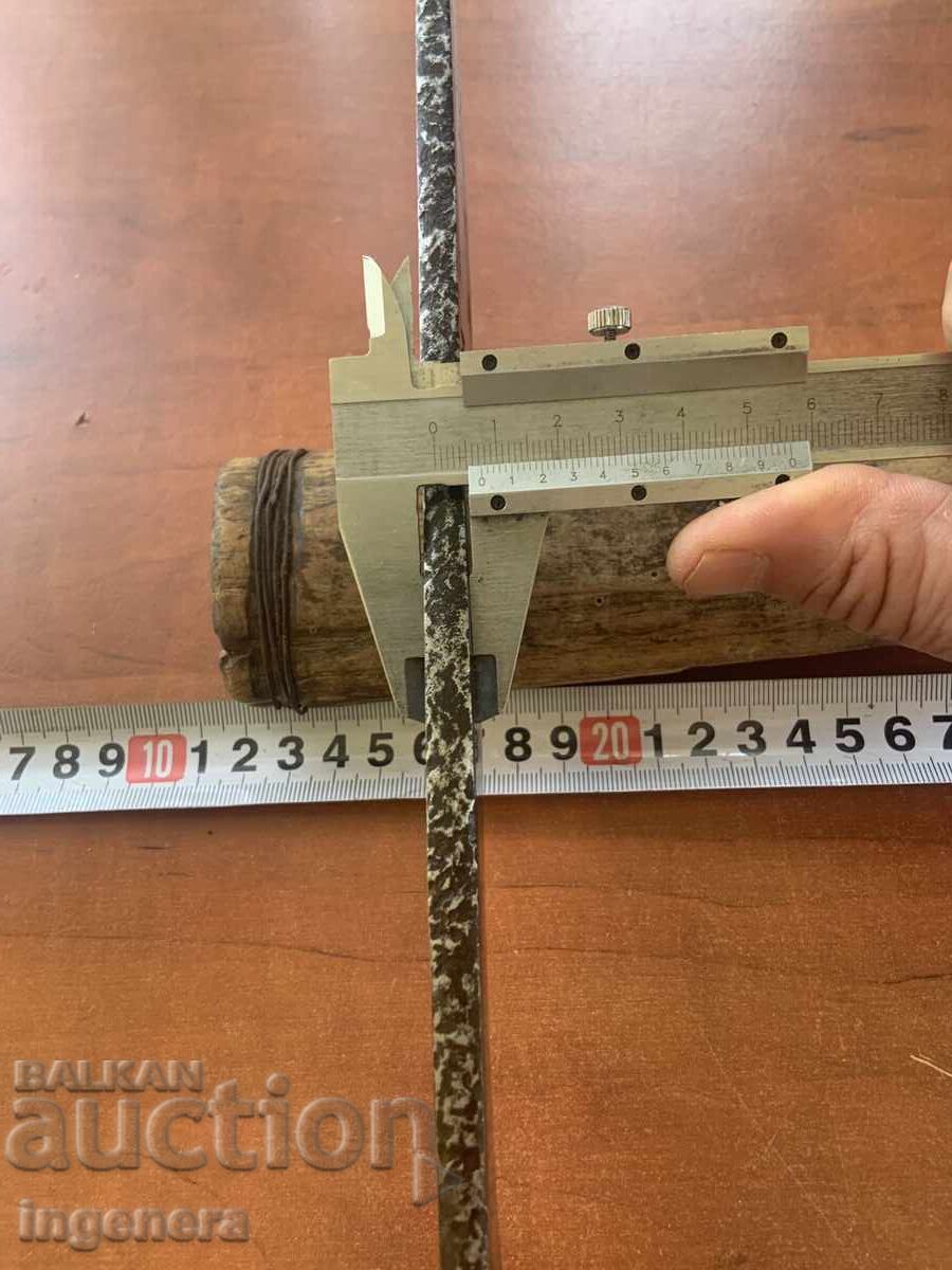 CUȚIT VECHI MARCAT DIN OS CU TEACĂ, LAMĂ DE 100 DE ANI - 7 CUȚIT VECHI MARCAT DIN OS CU TEACĂ, LAMĂ DE 100 DE ANI - 7