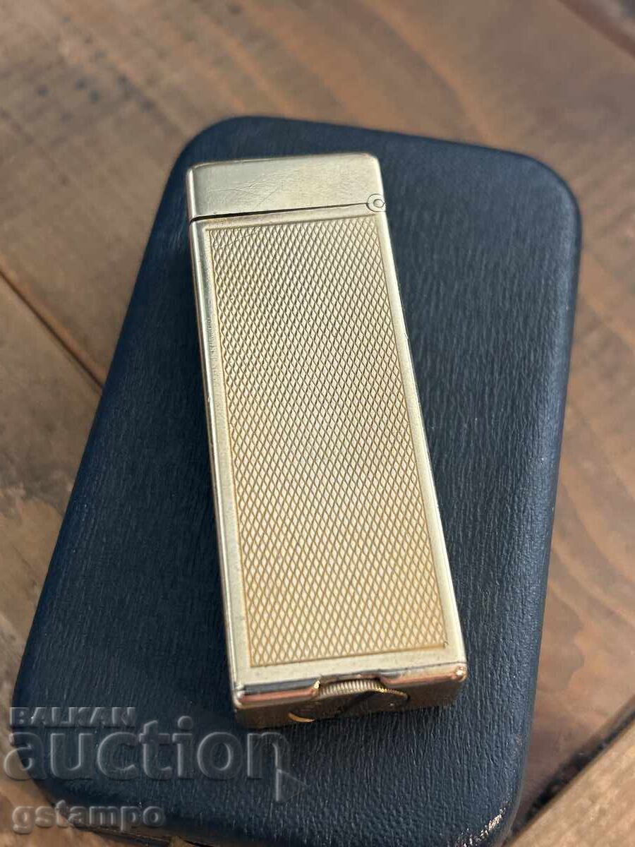 Livrarea Dunhill / Brichetă veche pe benzină Livrarea Dunhill / Brichetă veche pe benzină