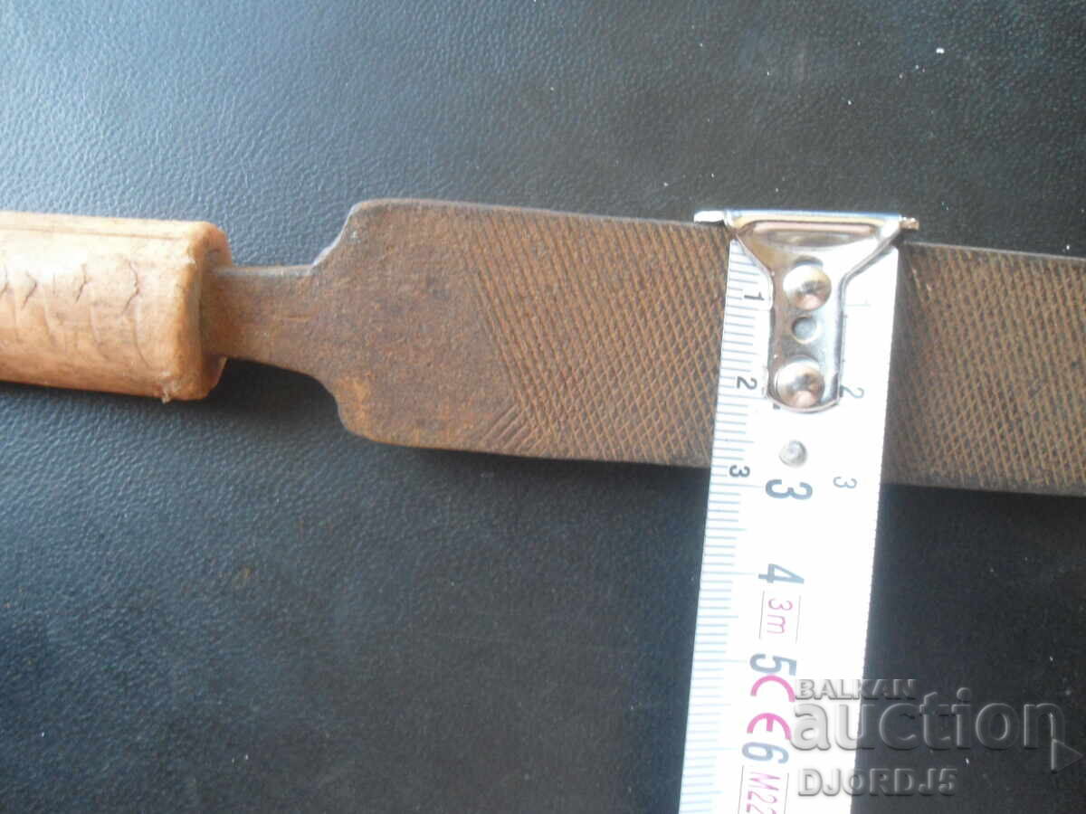 Old saw, half-round - 5