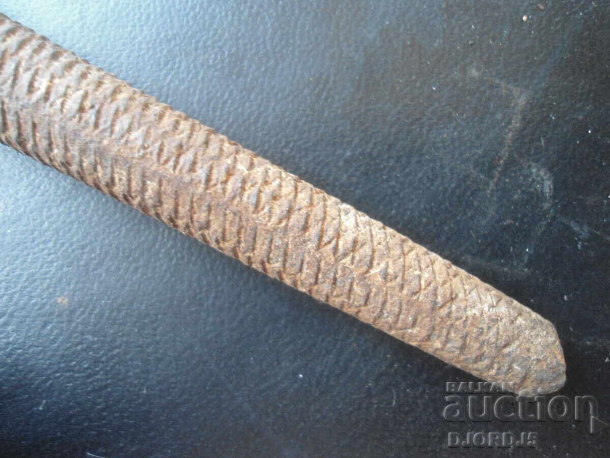 Old saw, region with price € 1.00 | 1.96 BGN