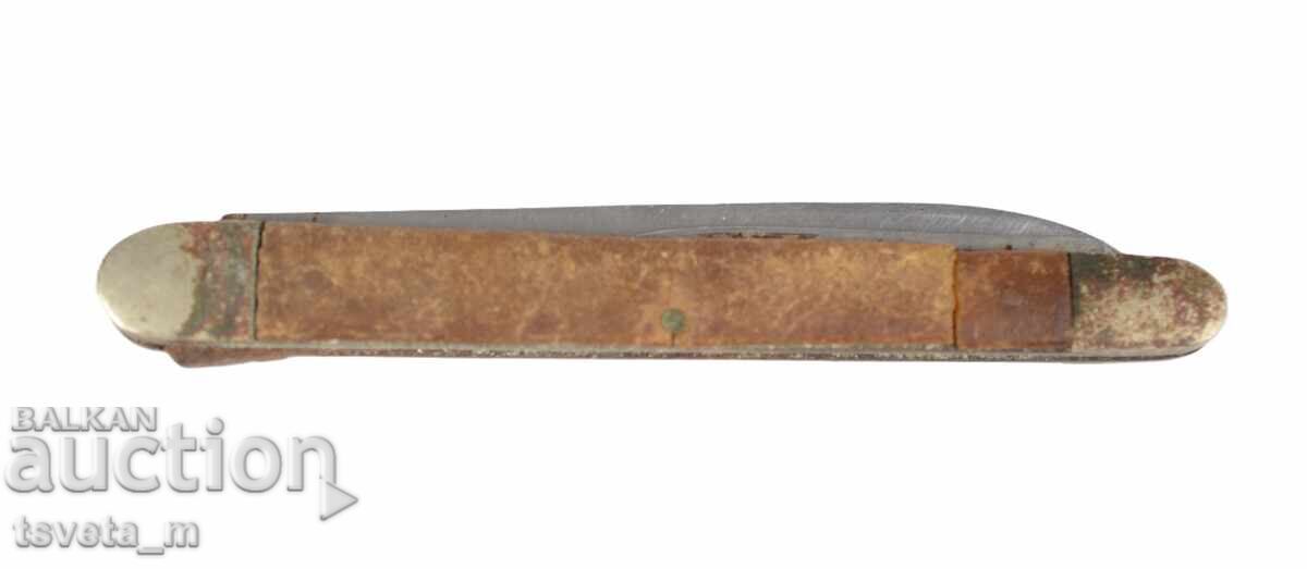 Un cuțit de buzunar cu preț € 3.00 | 5.87 BGN