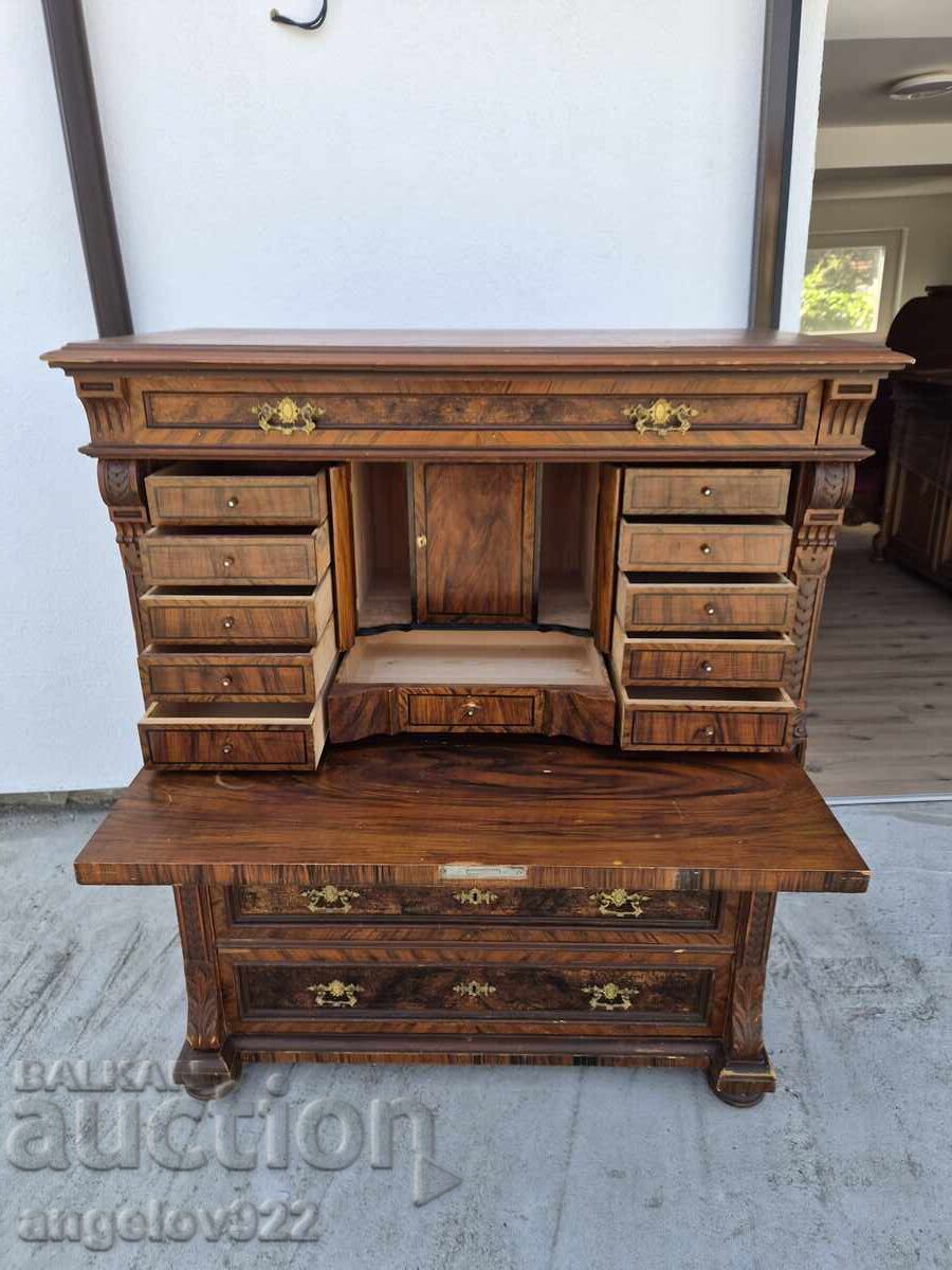 Beautiful vintage solid wood desk!!! - 5