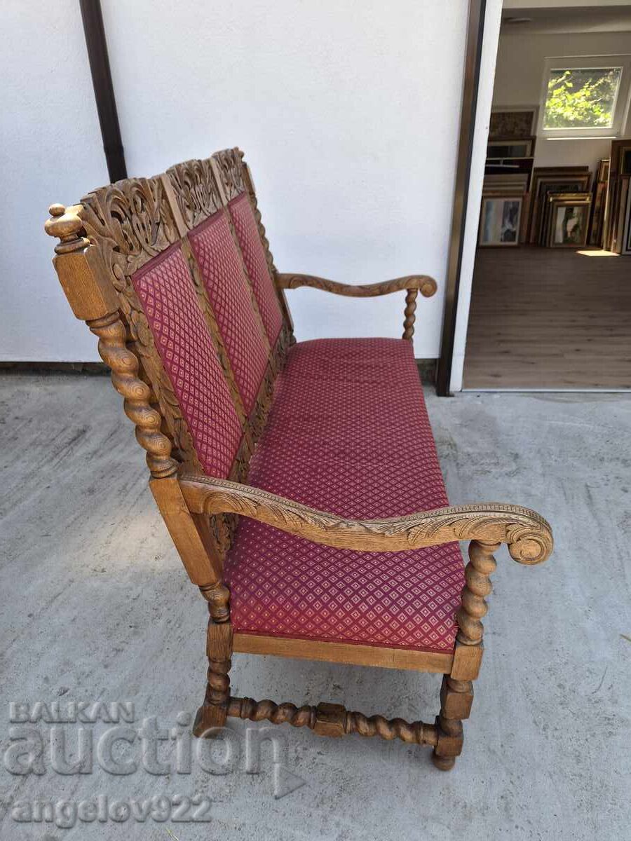 Vintage antique Victorian Gothic style sofa!!! - 6 Vintage antique Victorian Gothic style sofa!!! - 6
