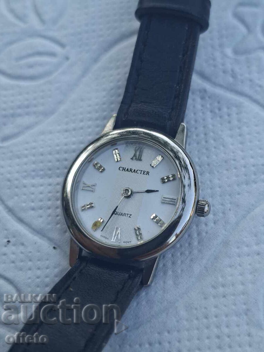 Auction  CLOCK IS RUNNING