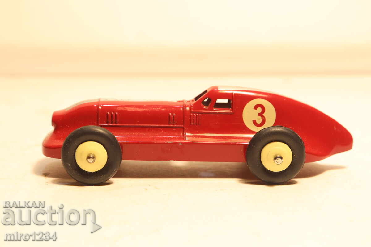 DINKY TOYS FORMULA CAR MODEL DINKY TOYS FORMULA CAR MODEL