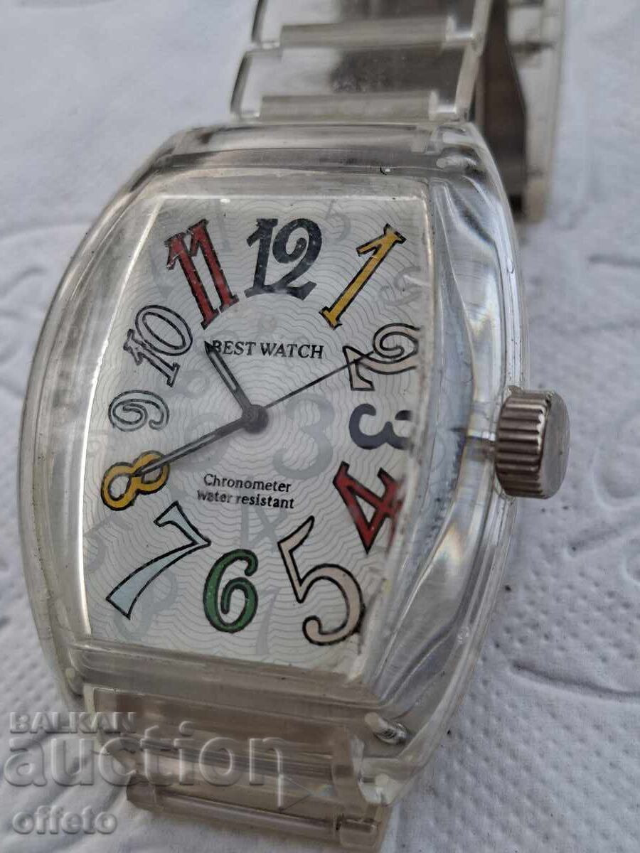Auction  CLOCK IS RUNNING