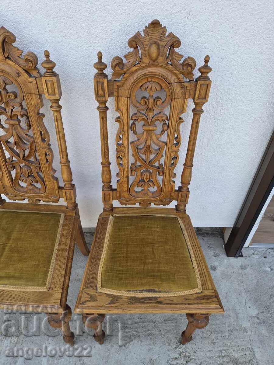 Auction Beautiful vintage wooden chairs, solid wood!!! Auction Beautiful vintage wooden chairs, solid wood!!!