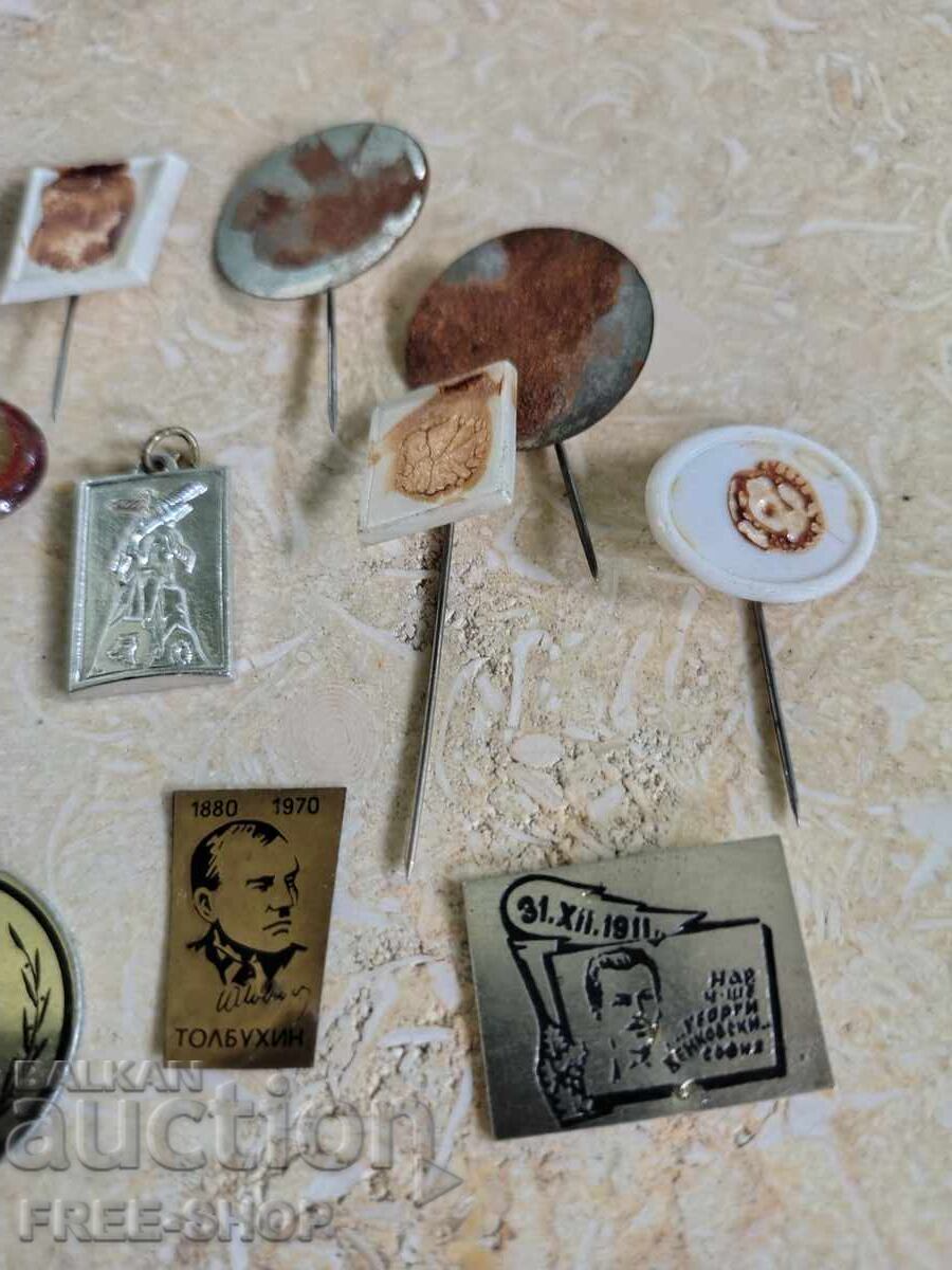 Auction  Badge Lot for parts