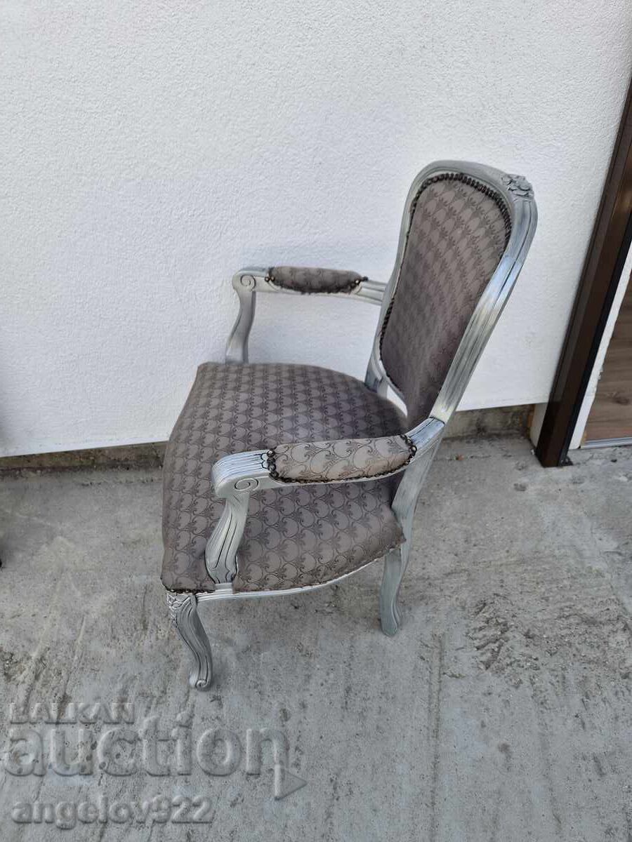 Beautiful vintage solid wood chair!!! - 6